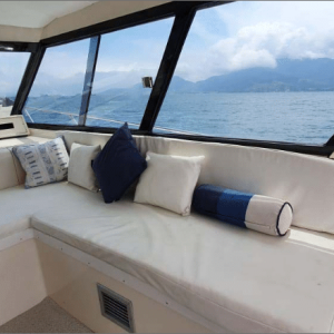 lancha-mares45-ilhabela