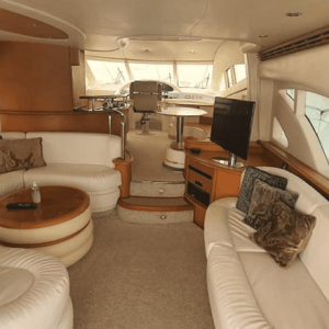 Azimut-68-Aluguel-de-Lancha-em-São-Sebastião-e-Ilhabela-9-1
