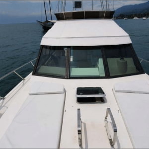 lancha-mares45-ilhabela