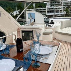 lancha-azimut56-ubatuba