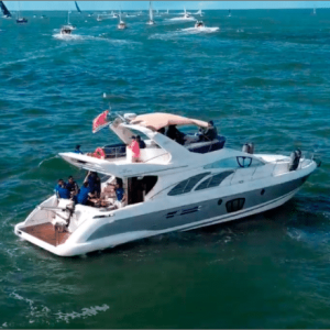 Aluguel-de-lancha-em-Balneário-Camboriú-1